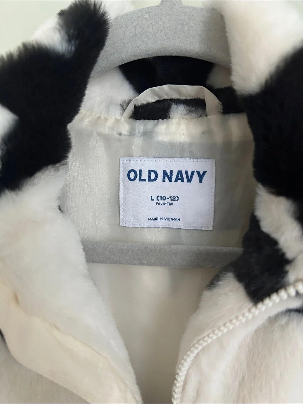 Old Navy White Fleece Jacket with Black Star Print